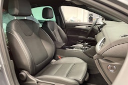 harmaa Opel Insignia 2021 kuva 30.