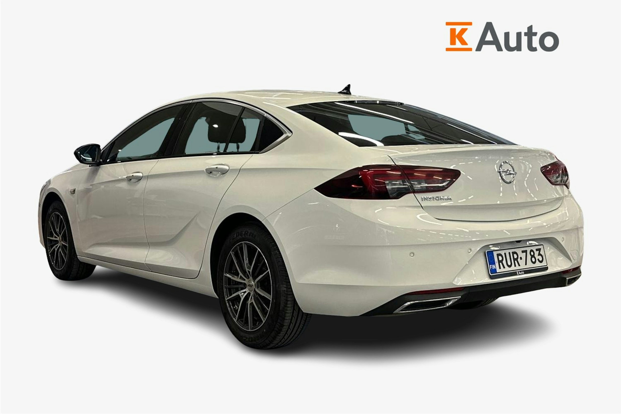 Valkoinen Opel Insignia 2021 kuva 2.