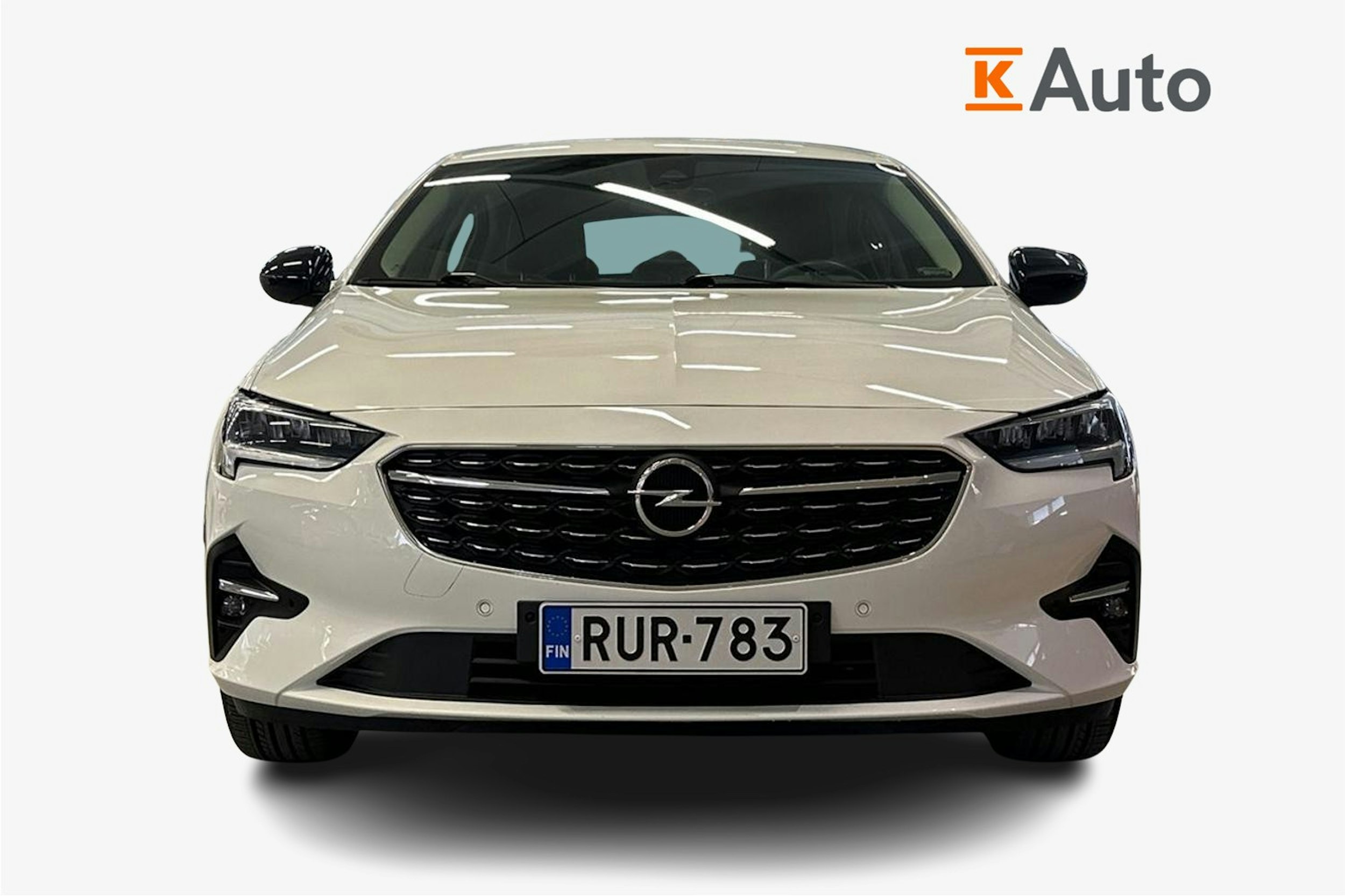 Valkoinen Opel Insignia 2021 kuva 5.