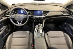 Valkoinen Opel Insignia 2021 kuva 9.