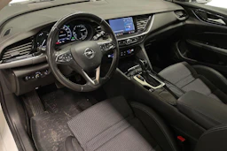valkoinen Opel Insignia 2021 kuva 6.
