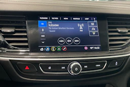 harmaa Opel Insignia 2022 kuva 19.