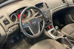 Harmaa Opel Insignia 2011 kuva 3.