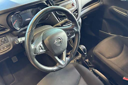 punainen Opel Karl 2016 kuva 6.