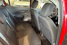 punainen Opel Karl 2016 kuva 24.