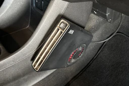 punainen Opel Karl 2016 kuva 27.