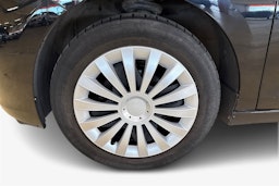 musta Opel Karl 2017 kuva 11.