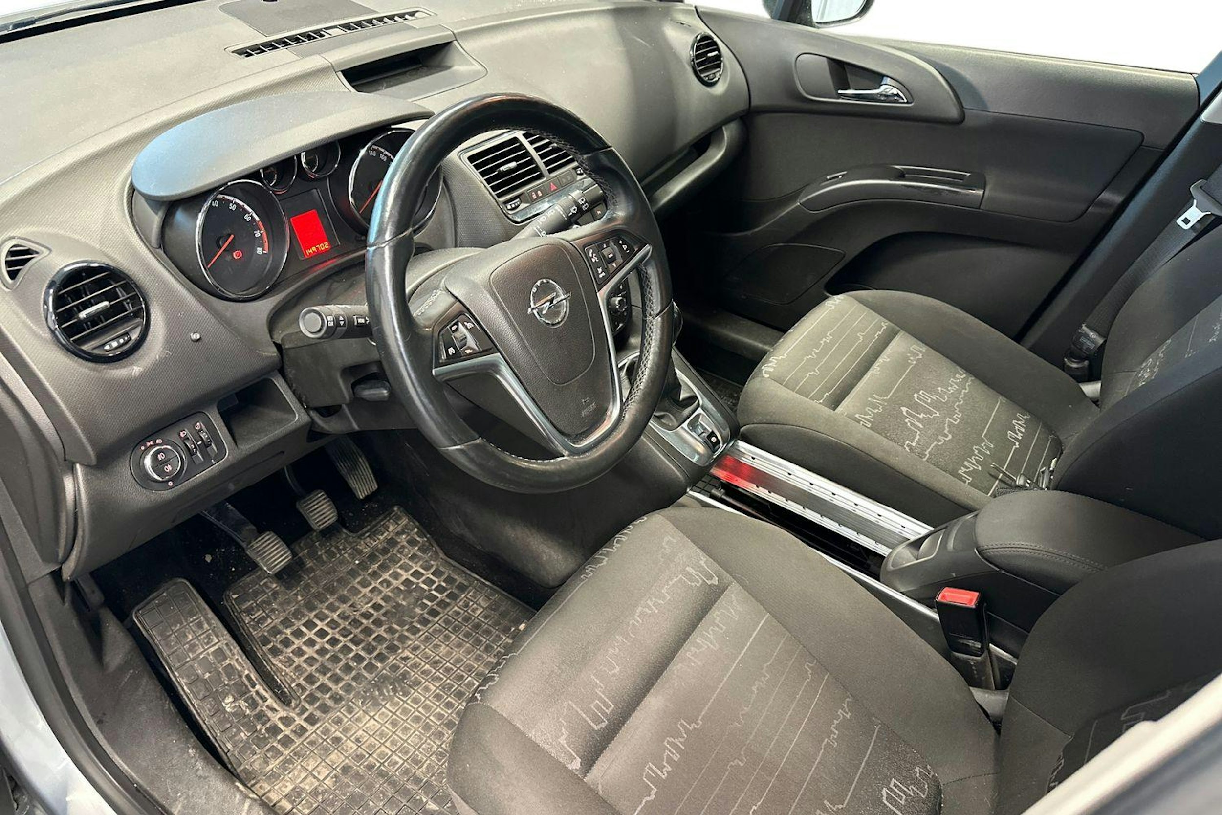 harmaa Opel Meriva 2013 kuva 3.