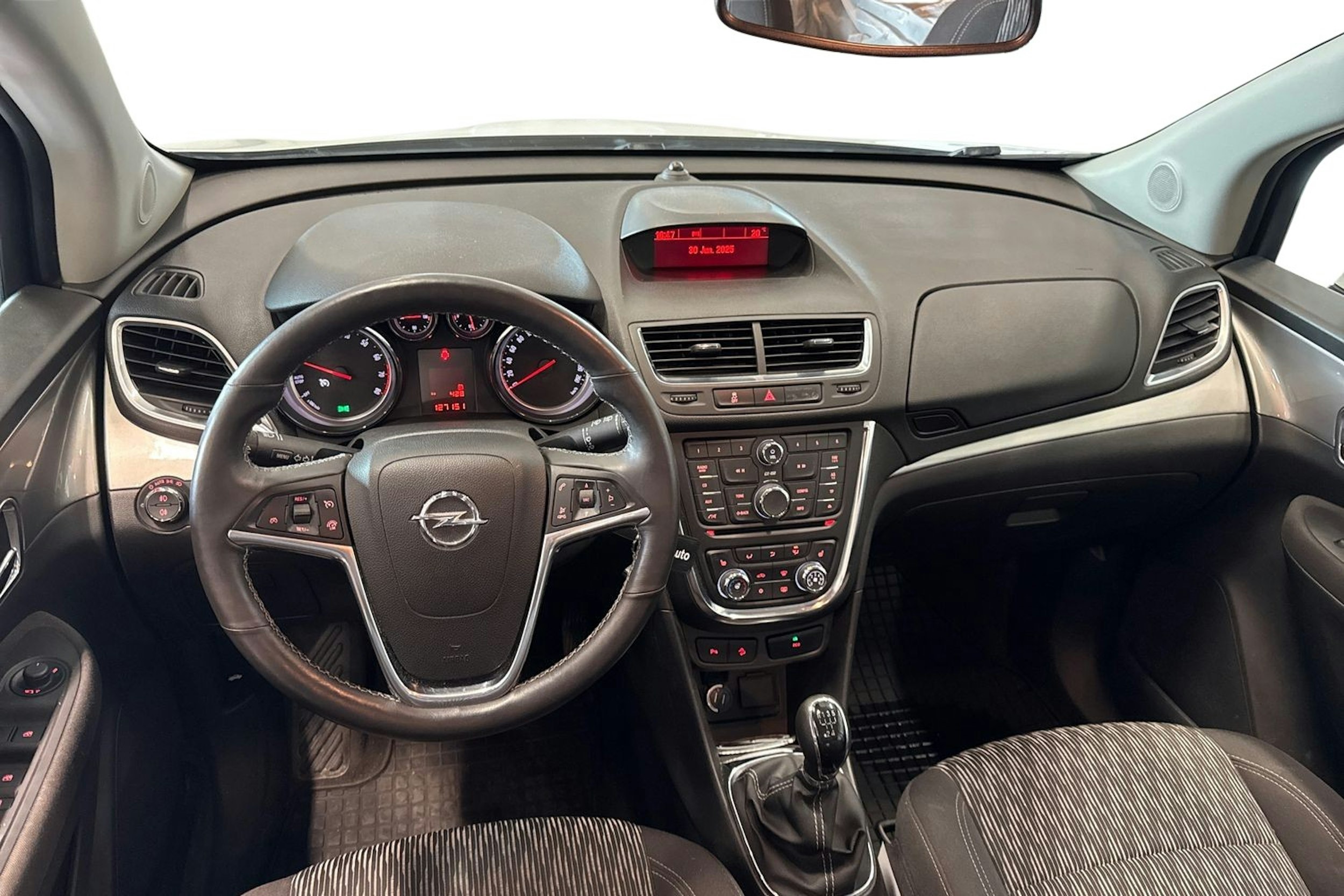 valkoinen Opel Mokka 2014 kuva 7.
