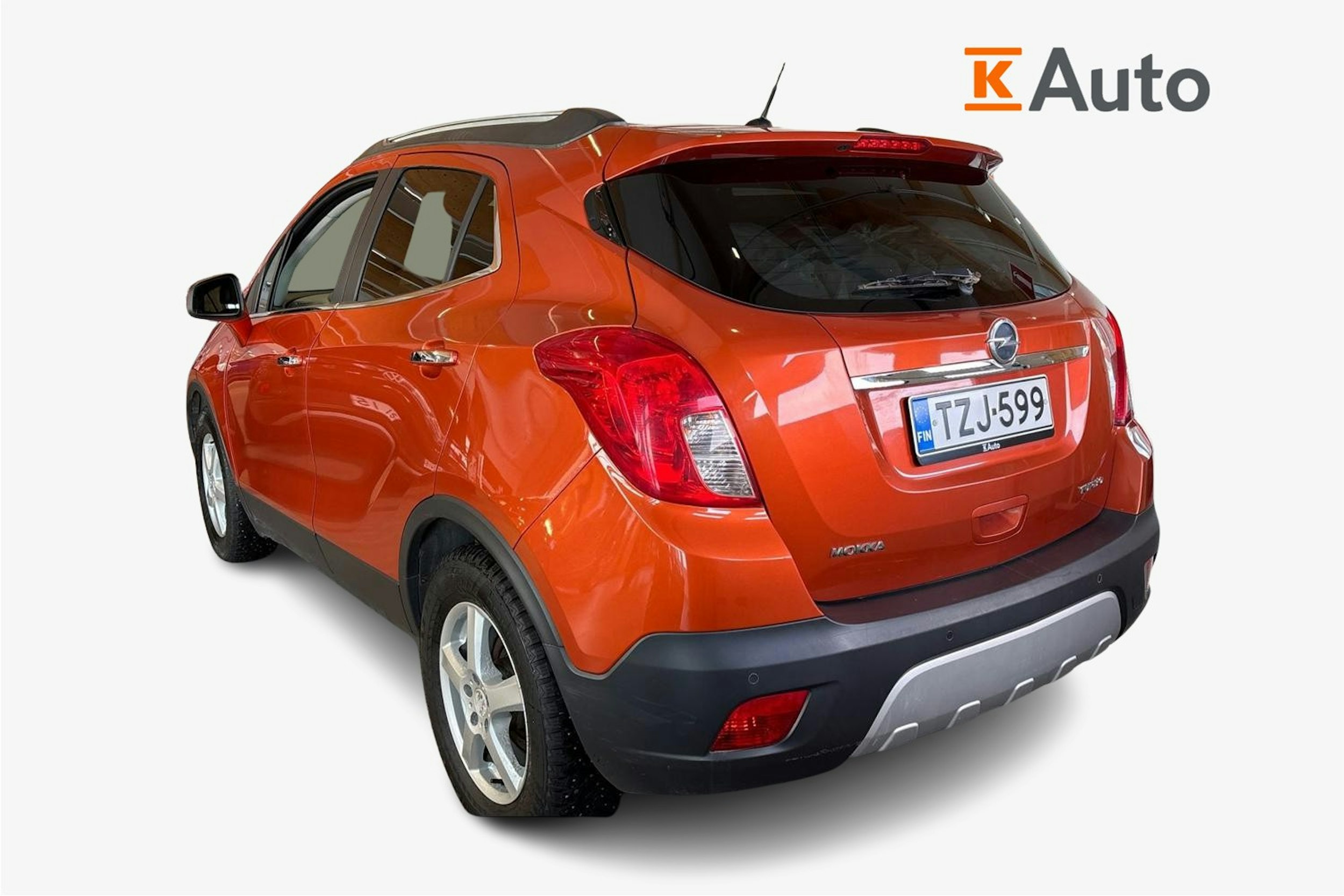 Oranssi Opel Mokka 2014 kuva 2.