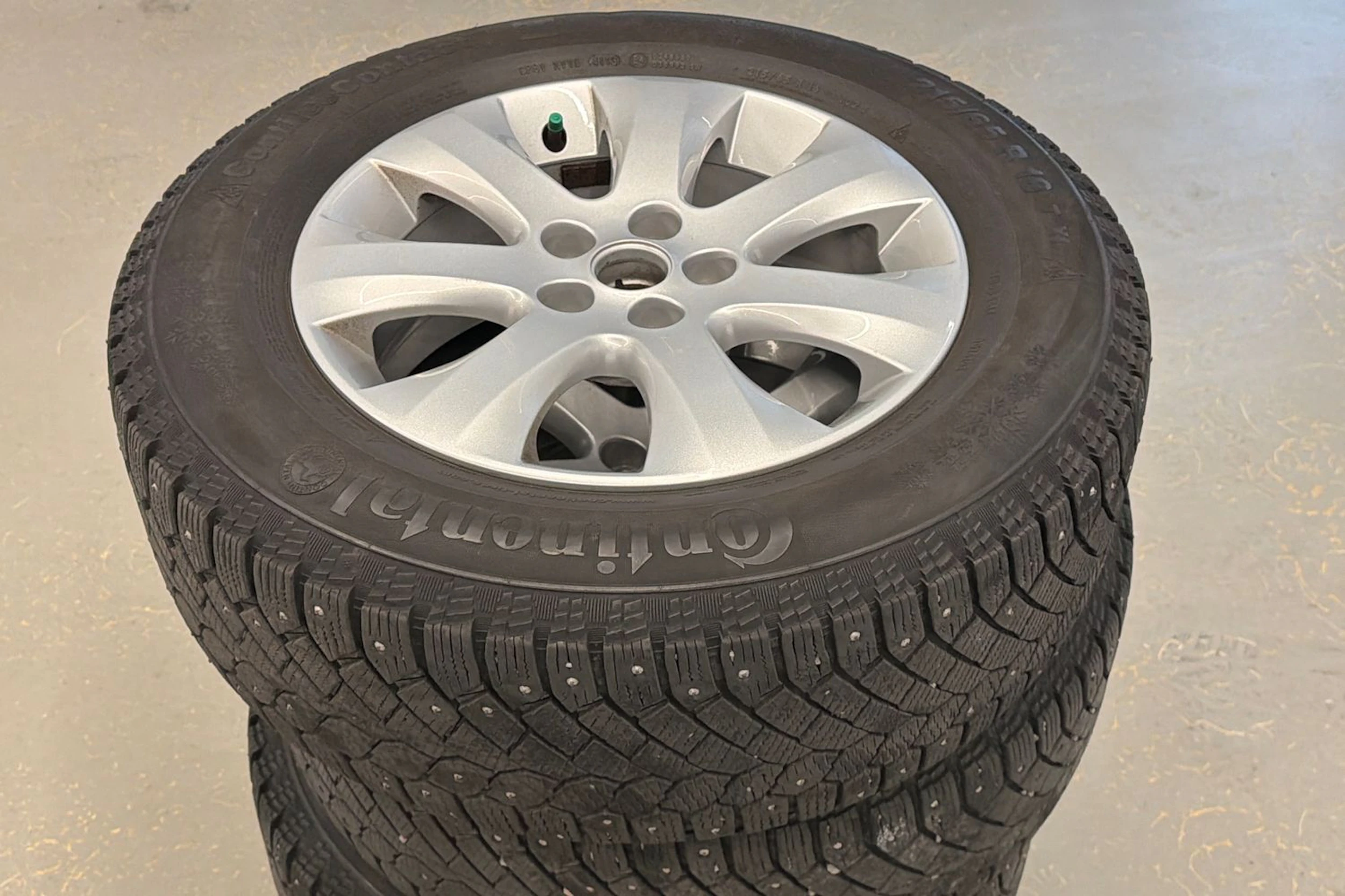 harmaa Opel Mokka 2014 kuva 14.