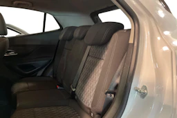 valkoinen Opel Mokka 2014 kuva 8.