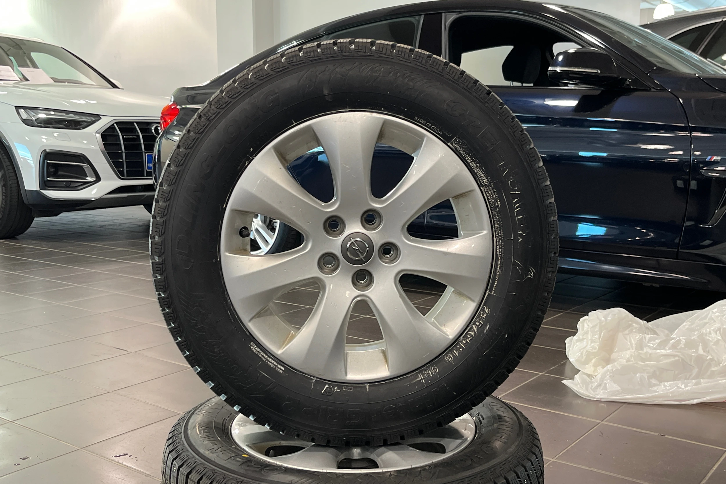 valkoinen Opel Mokka 2014 kuva 10.