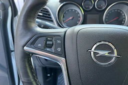 valkoinen Opel Mokka 2014 kuva 12.