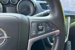 valkoinen Opel Mokka 2014 kuva 13.