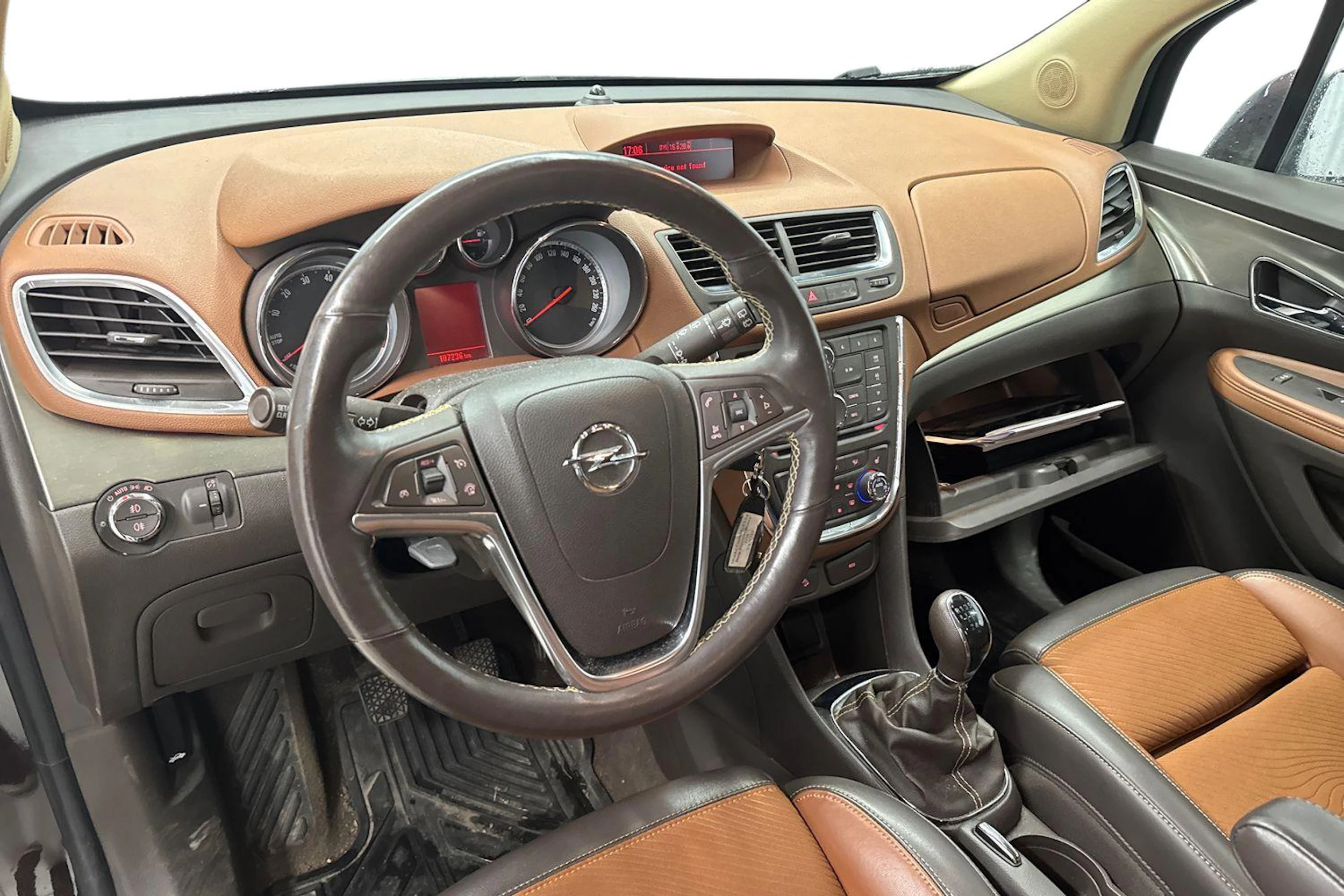 ruskea (beige) Opel Mokka 2014 kuva 3.