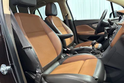 ruskea (beige) Opel Mokka 2014 kuva 17.