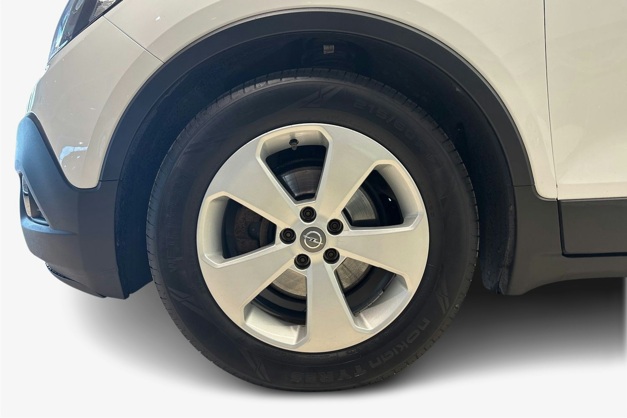 valkoinen Opel Mokka 2015 kuva 9.