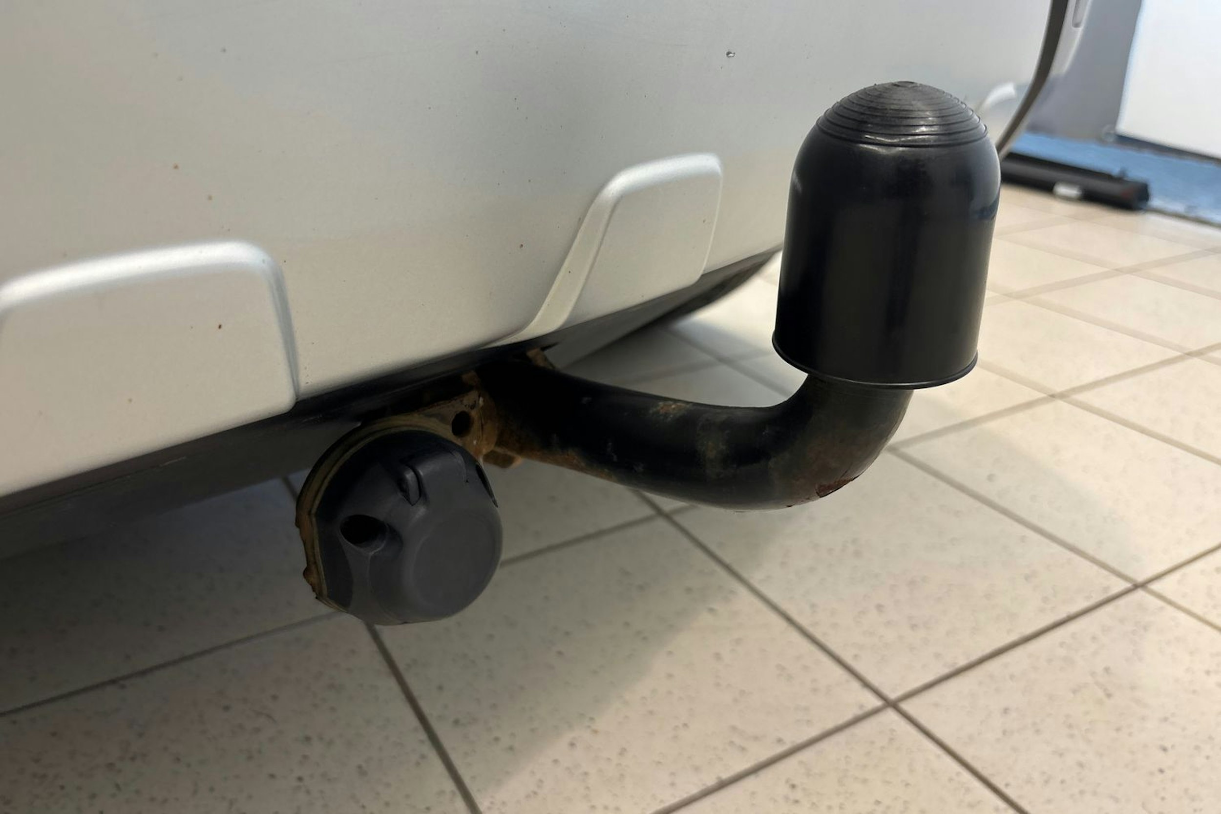 valkoinen Opel Mokka 2015 kuva 13.