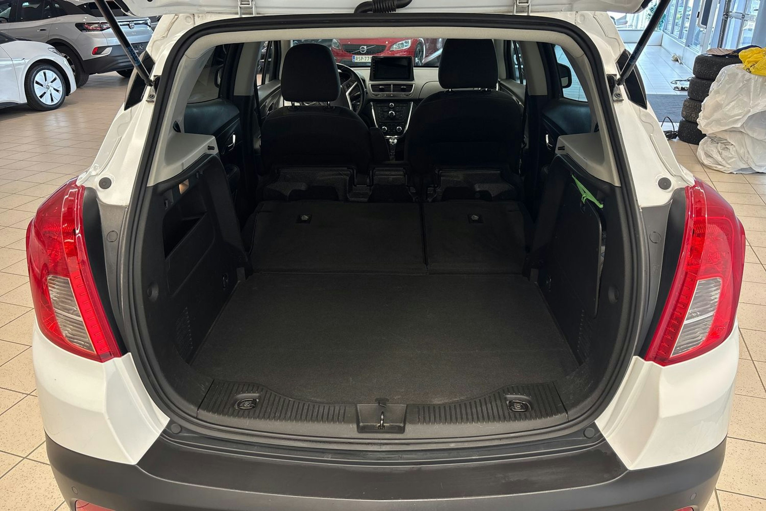 valkoinen Opel Mokka 2015 kuva 15.