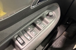 valkoinen Opel Mokka 2015 kuva 16.
