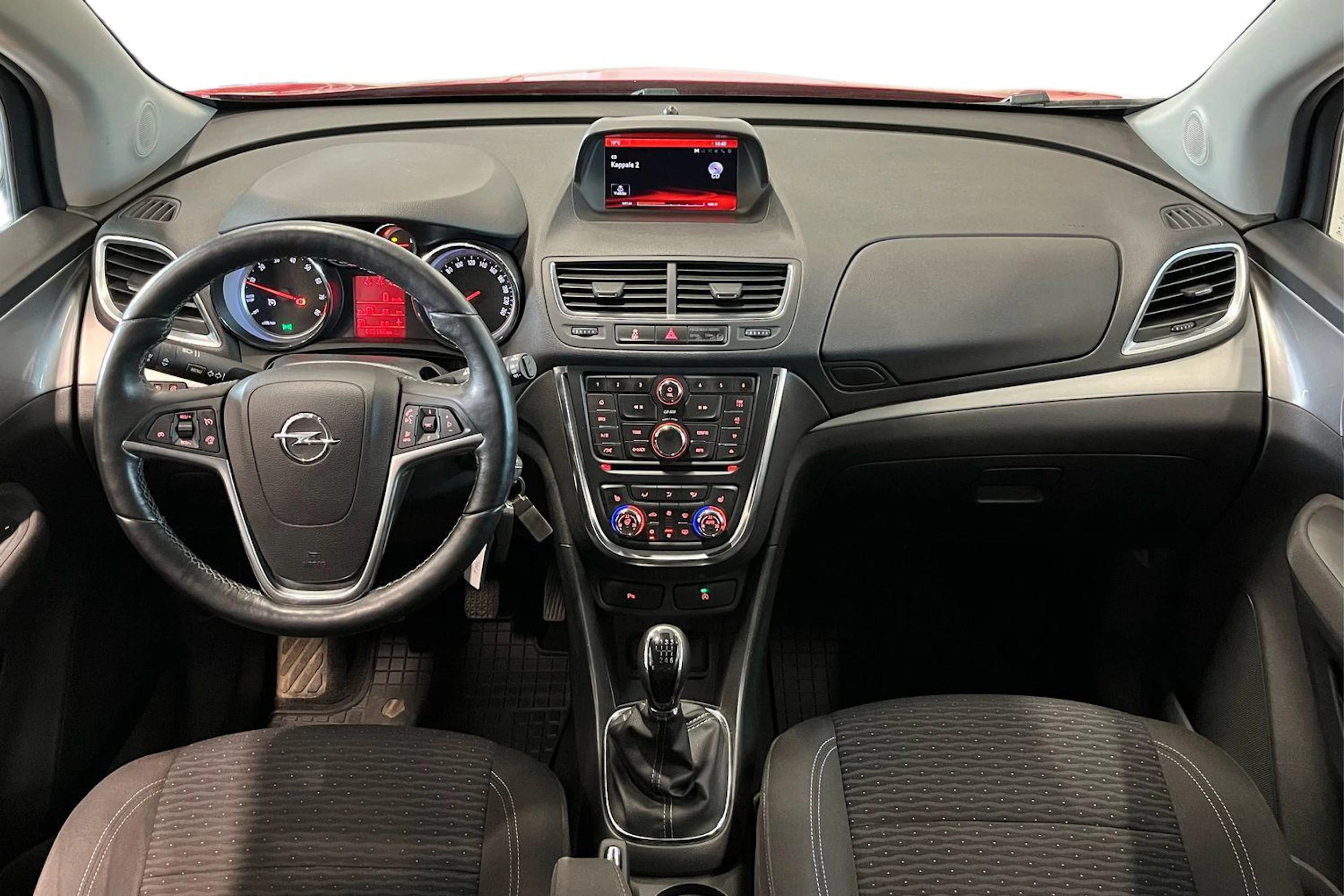 punainen Opel Mokka 2016 kuva 7.