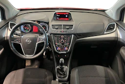 punainen Opel Mokka 2016 kuva 7.