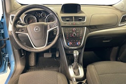 Sininen Opel Mokka 2016 kuva 9.