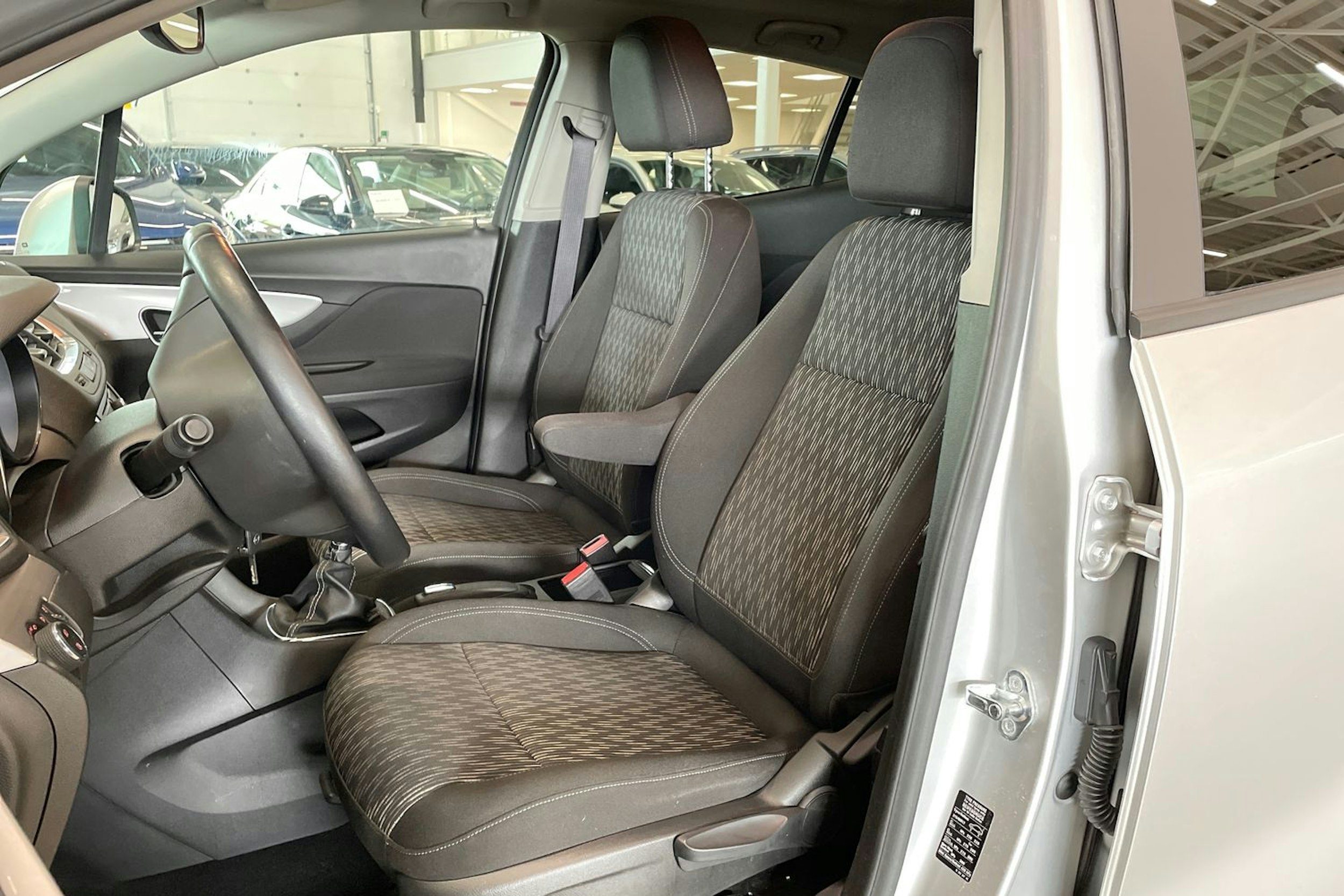 hopea Opel Mokka 2016 kuva 14.