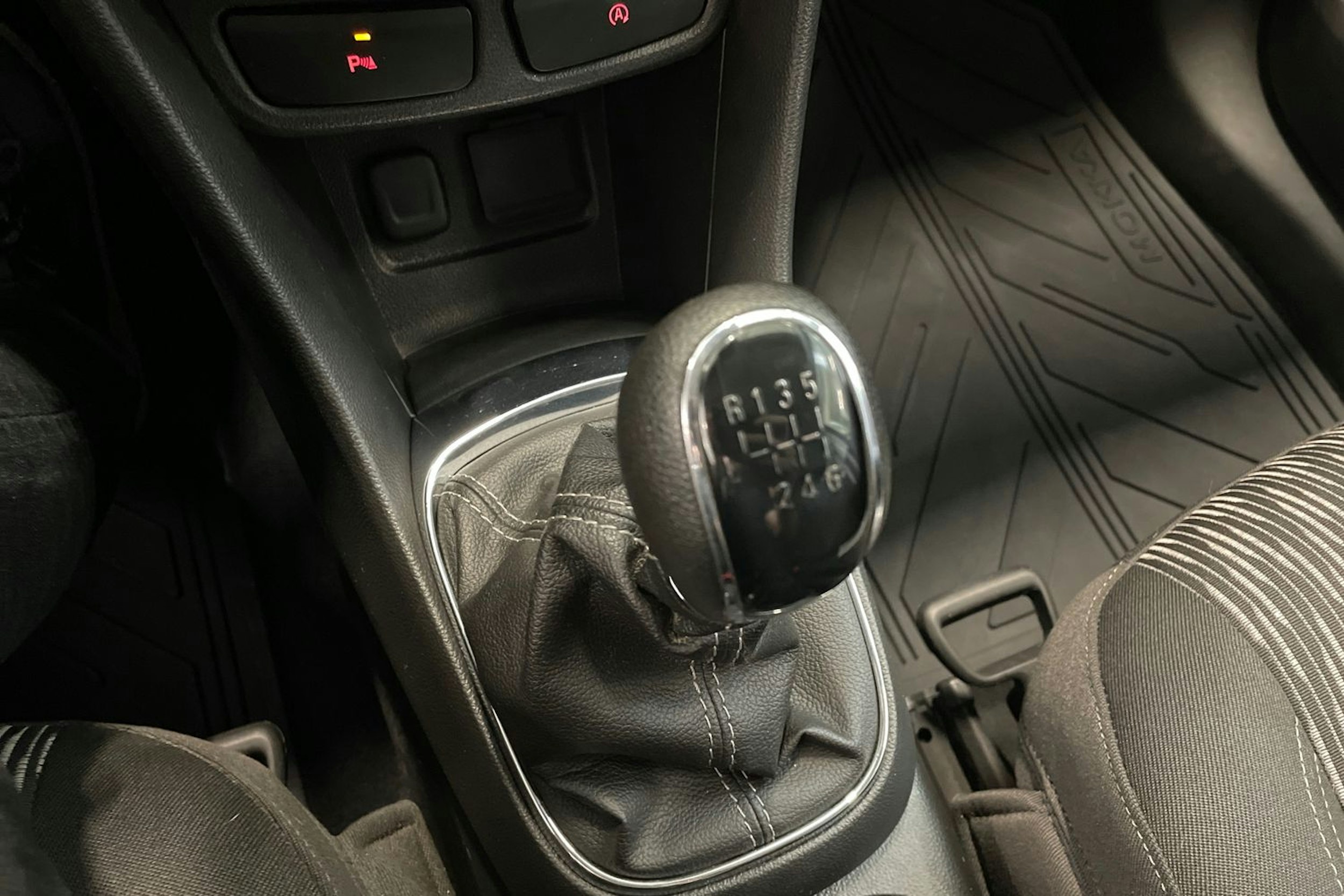 hopea Opel Mokka 2016 kuva 24.