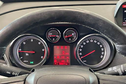 ruskea (beige) Opel Mokka 2016 kuva 18.