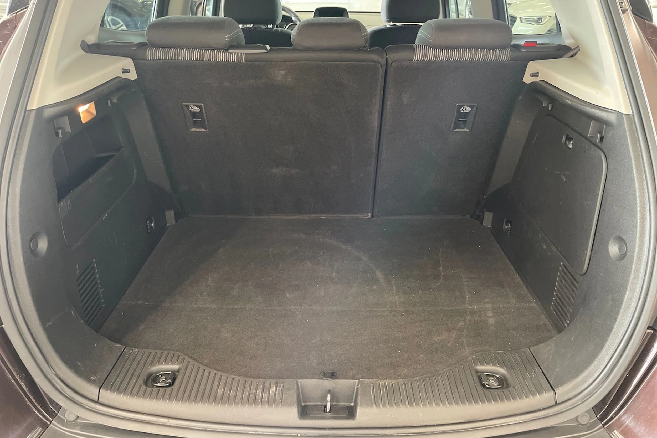 ruskea (beige) Opel Mokka 2016 kuva 29.