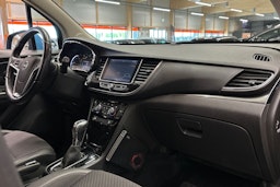 sininen Opel Mokka 2017 kuva 12.