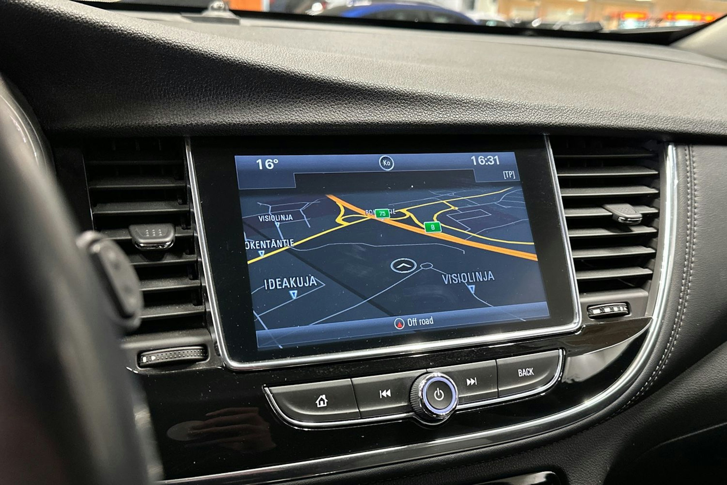 sininen Opel Mokka 2017 kuva 19.