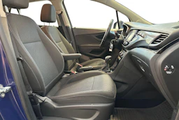 sininen Opel Mokka 2017 kuva 8.