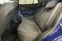 sininen Opel Mokka 2017 kuva 22.