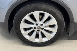 harmaa Opel Mokka 2017 kuva 13.