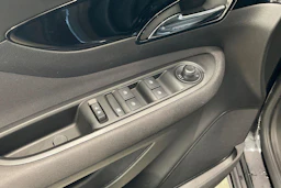 musta Opel Mokka 2017 kuva 21.