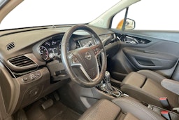 punainen Opel Mokka 2018 kuva 7.