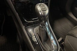 punainen Opel Mokka 2018 kuva 26.