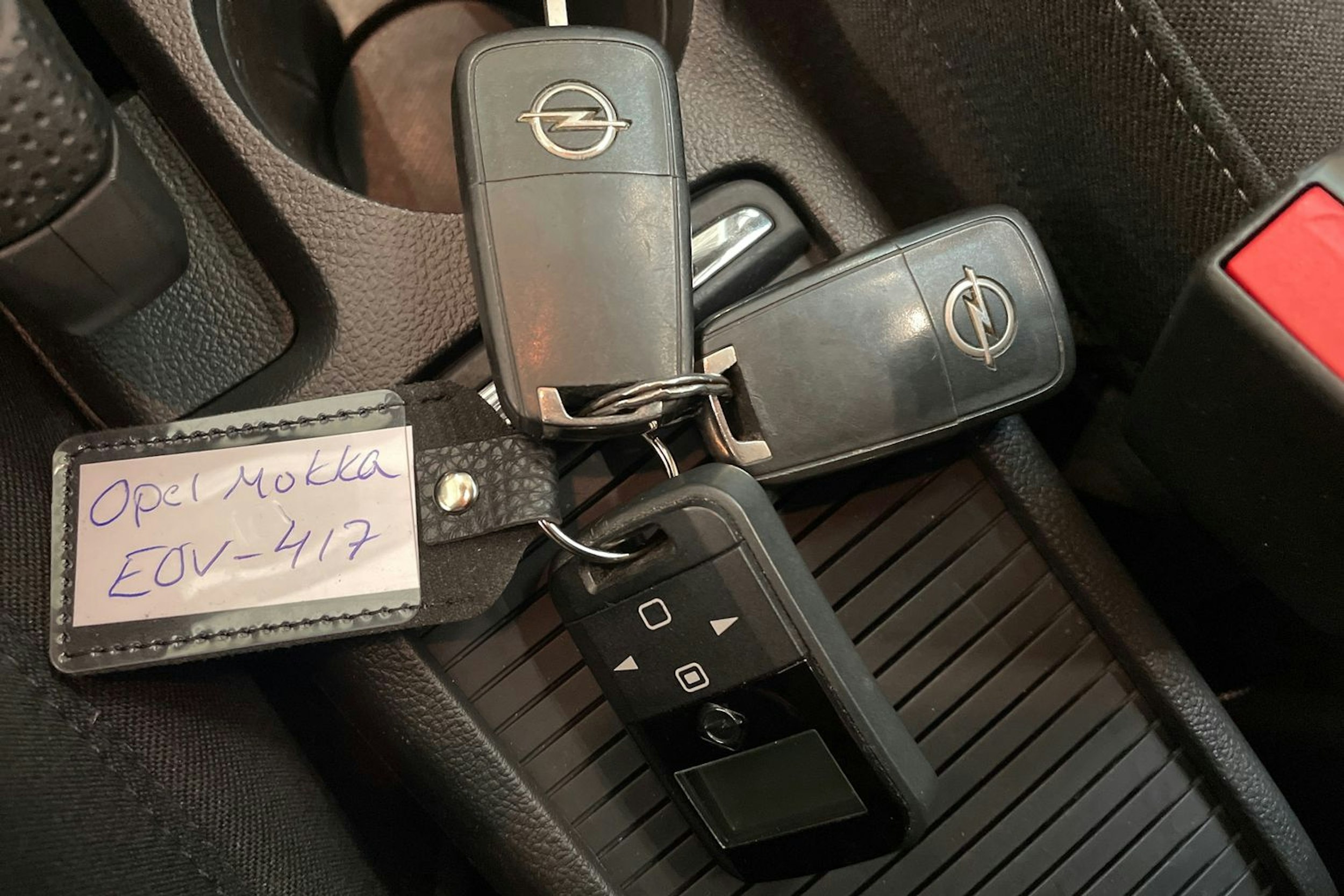 punainen Opel Mokka 2018 kuva 28.