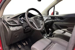 punainen Opel Mokka 2018 kuva 6.