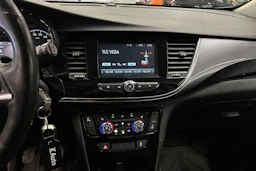 punainen Opel Mokka 2018 kuva 14.