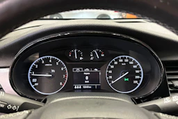 punainen Opel Mokka 2018 kuva 15.