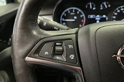 punainen Opel Mokka 2018 kuva 16.