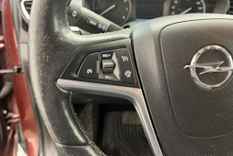 met. punainen Opel Mokka 2018 kuva 13.