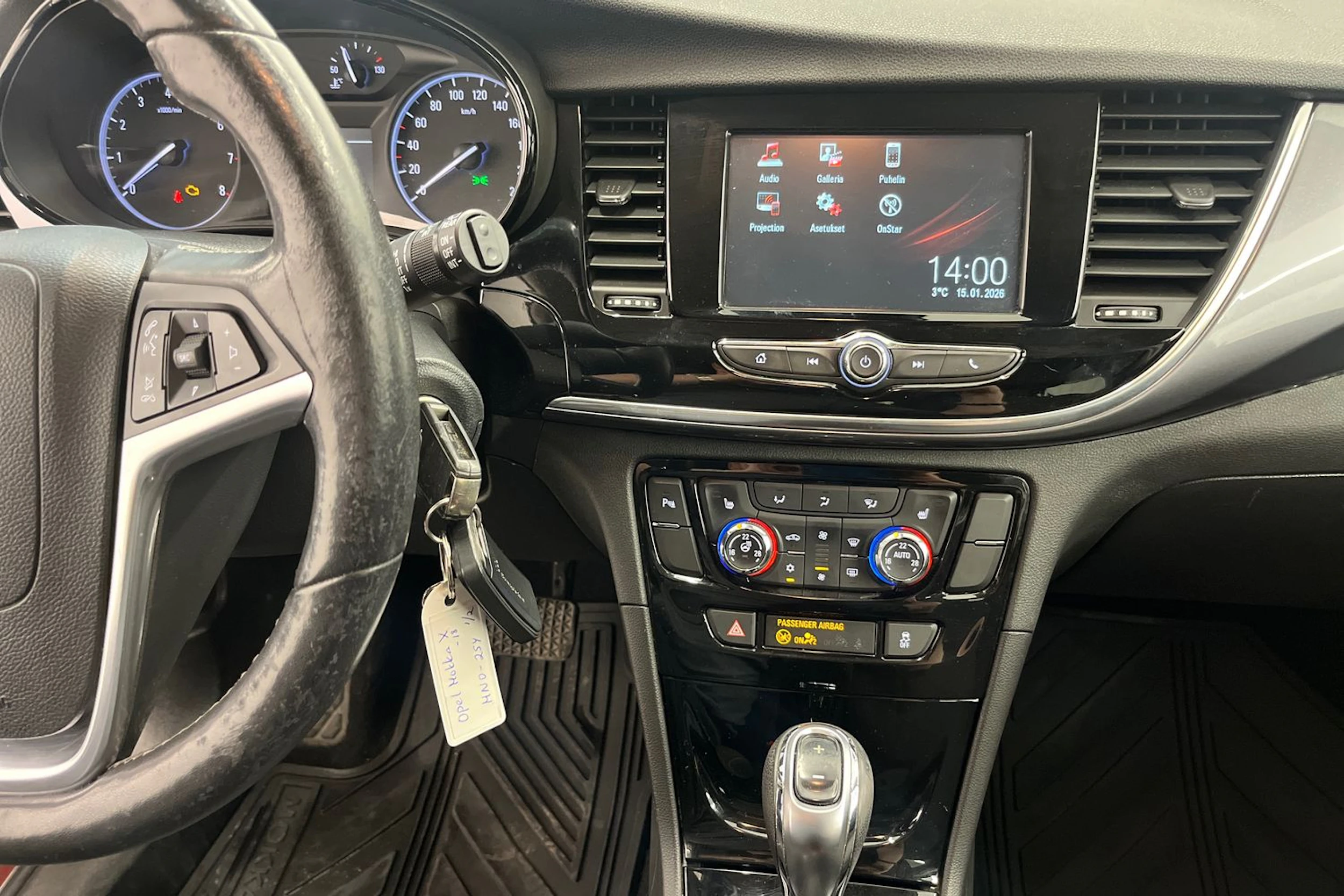 met. punainen Opel Mokka 2018 kuva 17.