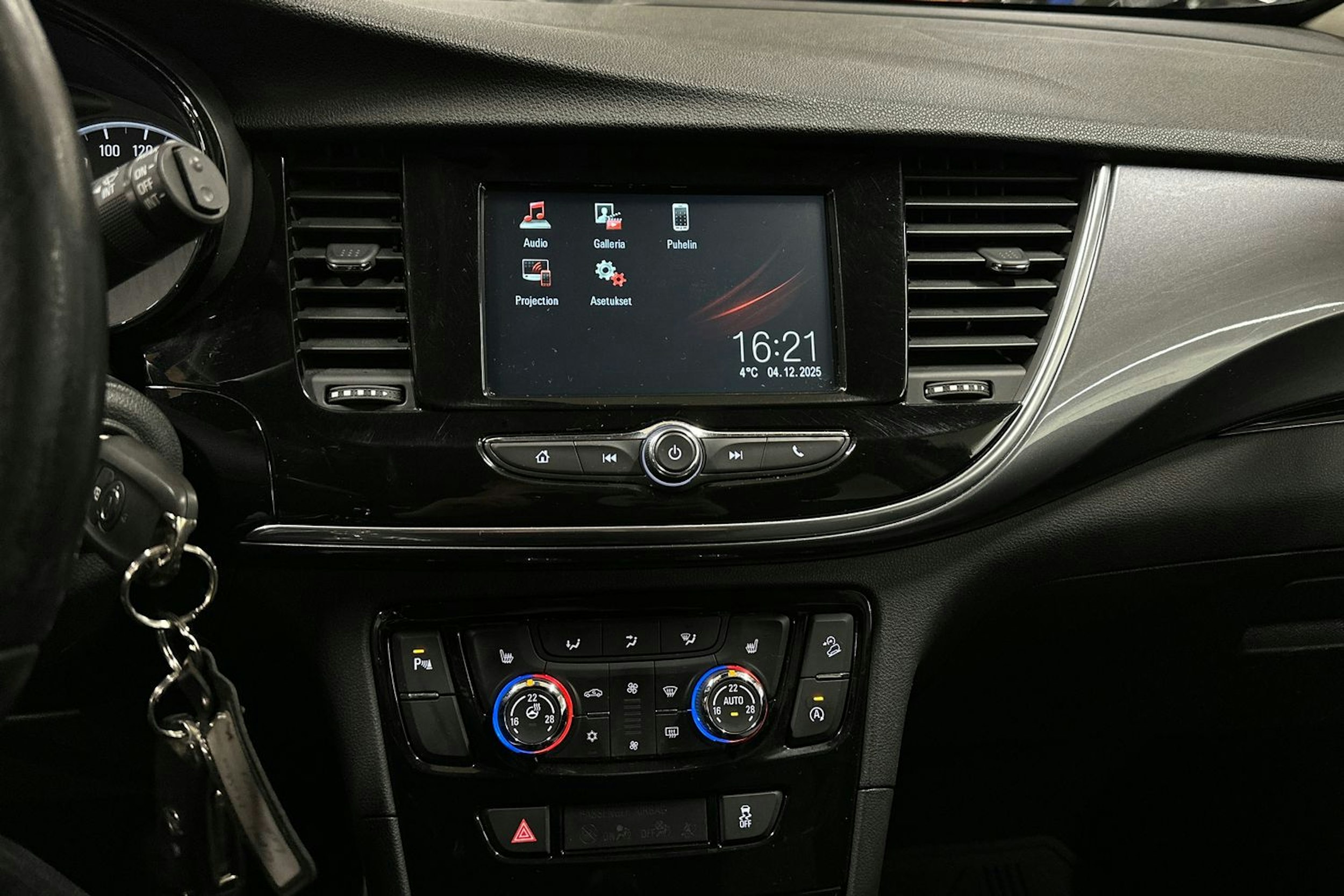 musta Opel Mokka 2019 kuva 17.