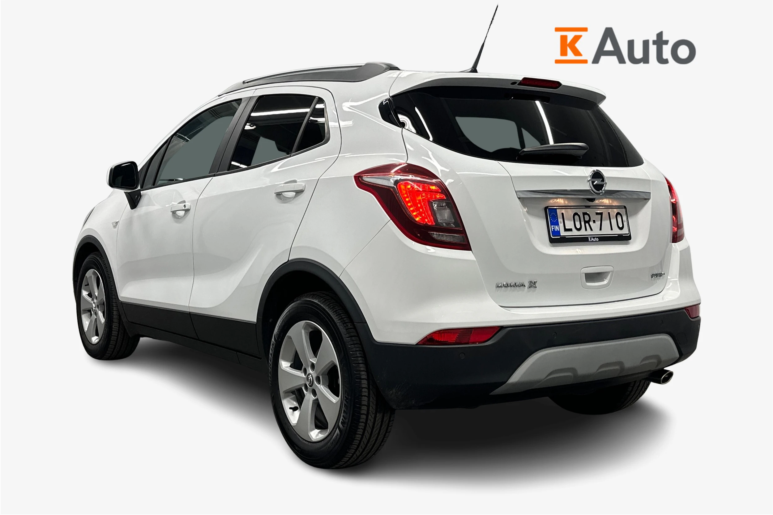 valkoinen Opel Mokka 2019 kuva 2.