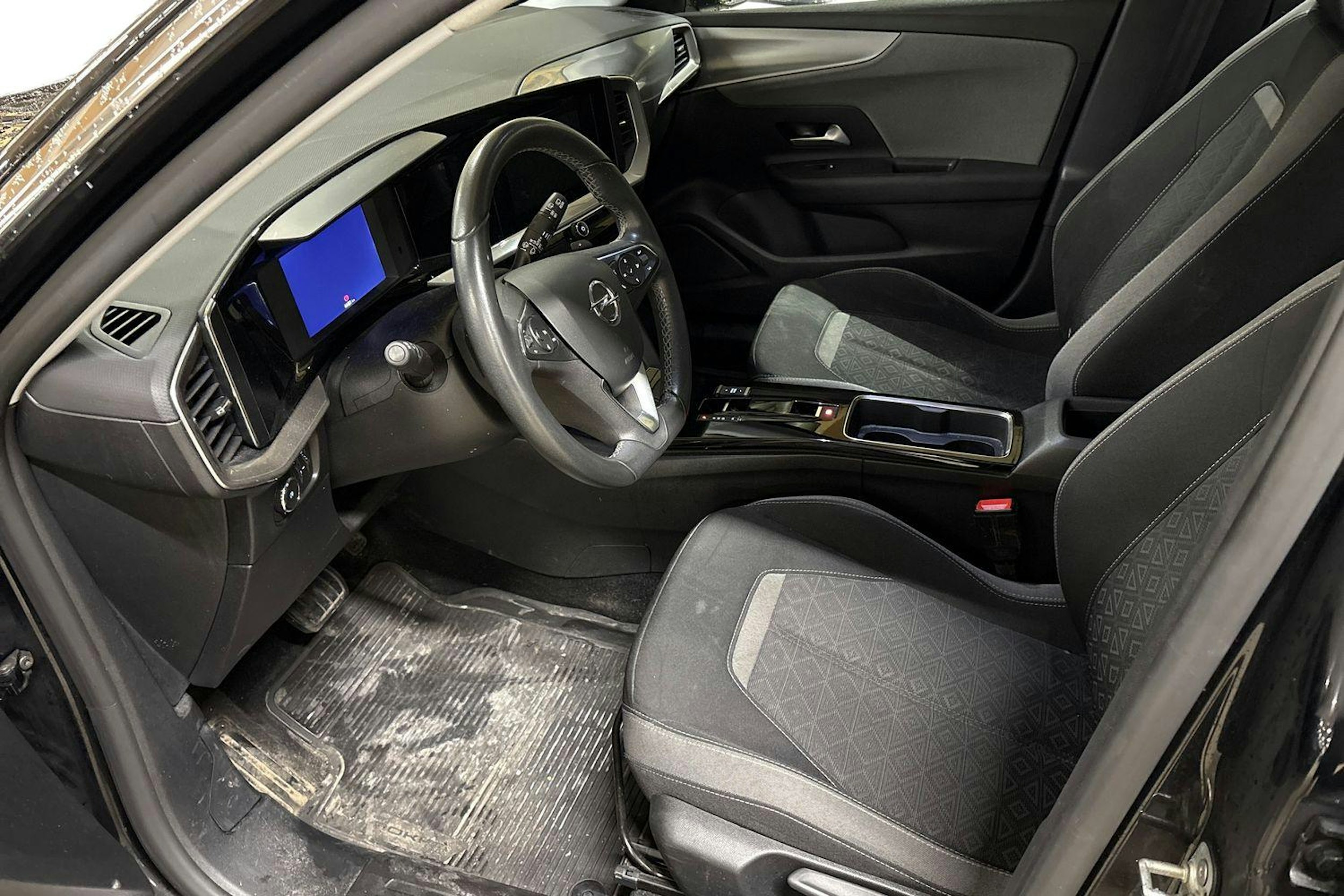 musta Opel Mokka 2021 kuva 3.